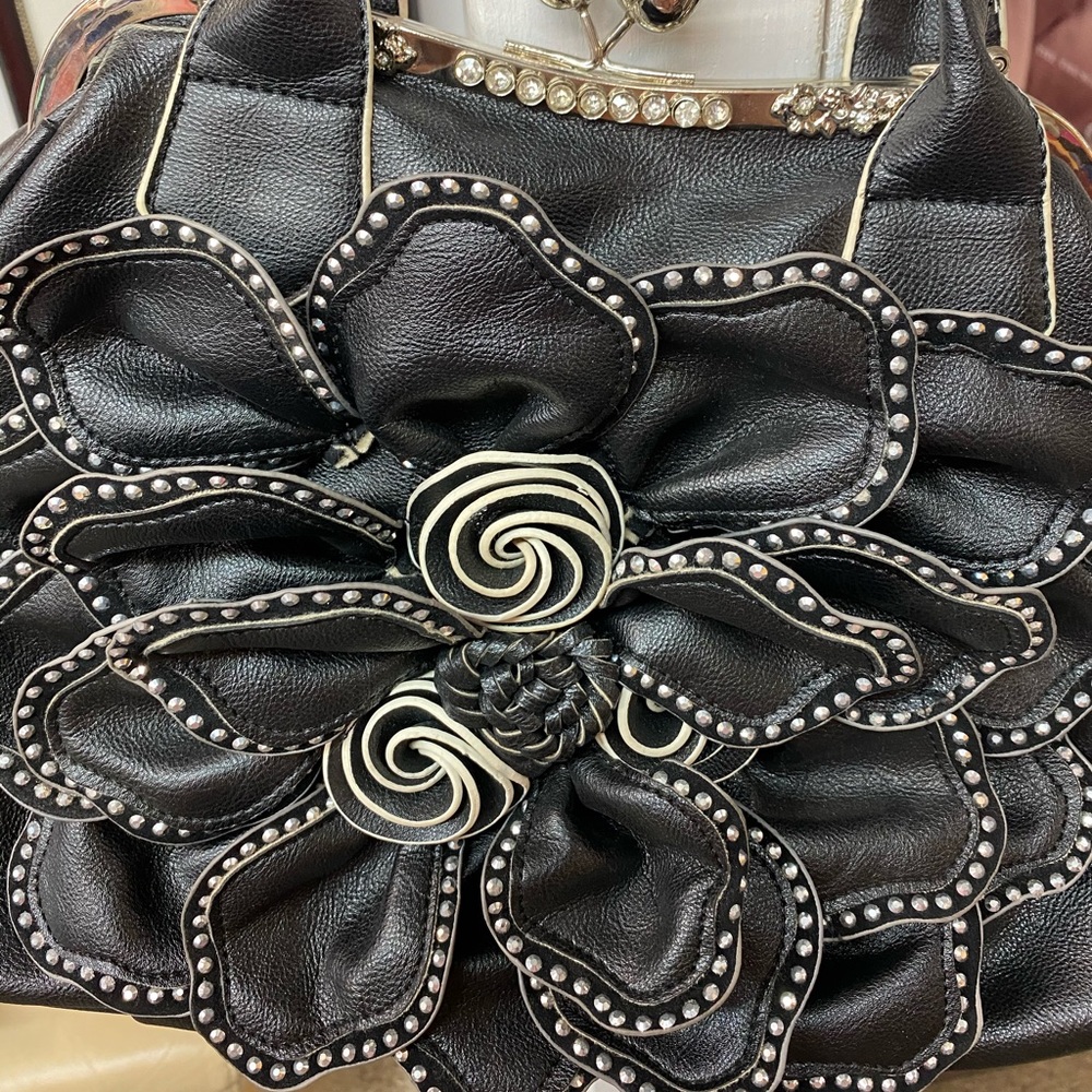 Leather handbag “brand new”